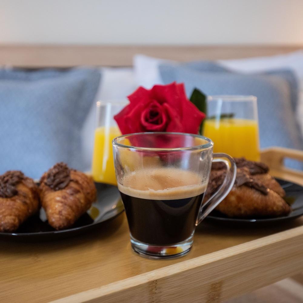 Calliope's Rhodes City Comfort 1