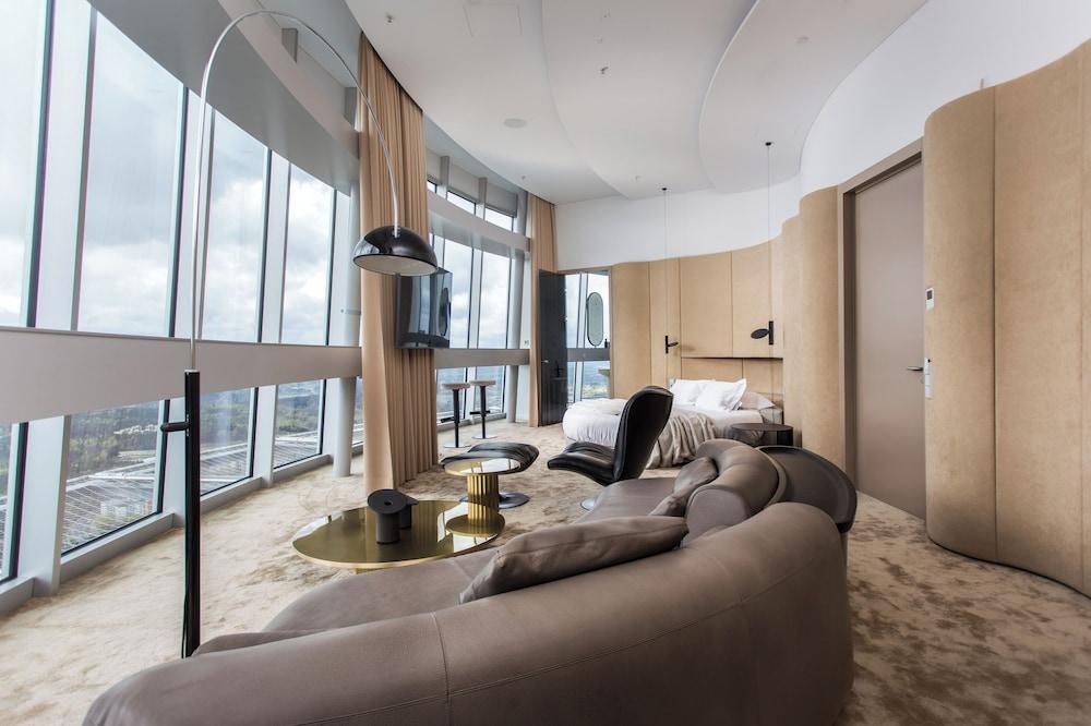 Vilnius TV Tower Apartments Debesys 2