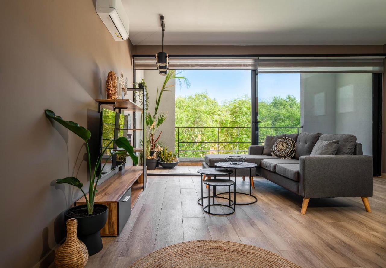 Chrysma Urban Living (Adults Only)