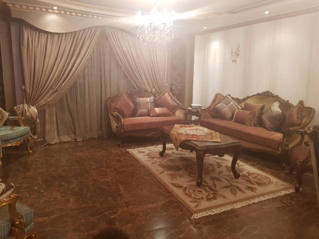 Apartment on the Nile View 1