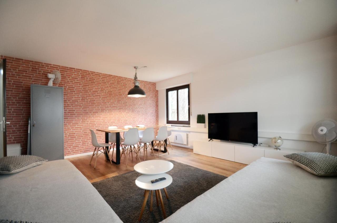 Bohemian Residency, Central And Quiet (Adults Only) 2