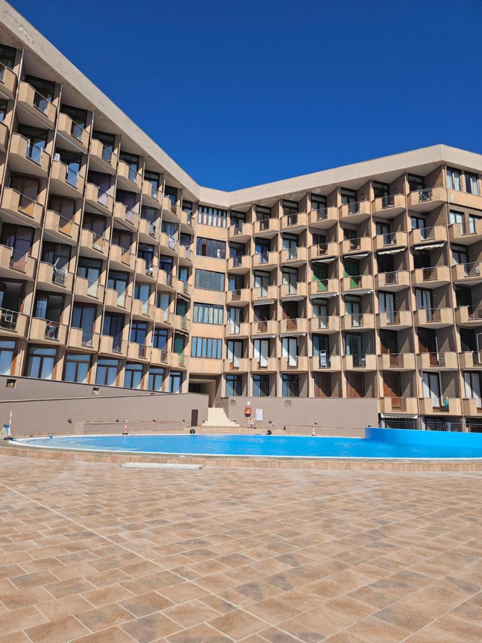 Panoramic Apartment 315 2