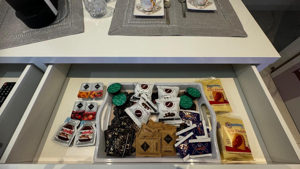 Cagliari Love Suite (Adults Only) 2