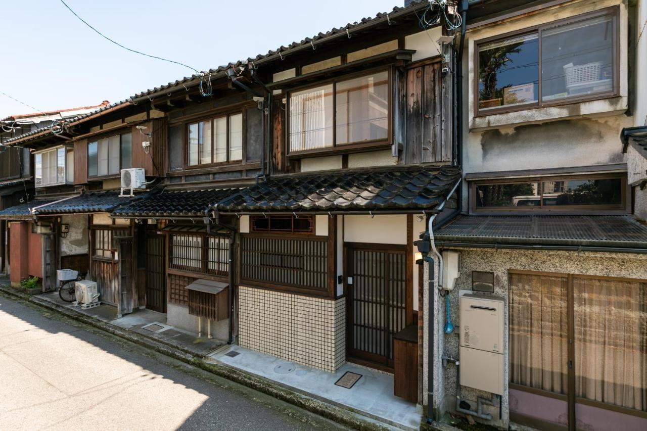 La Fotografia Bianco 2