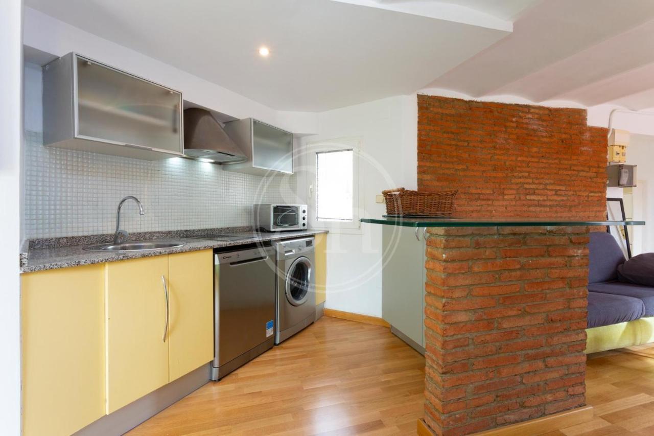 Apartamento Con Terraza En Eixample 1