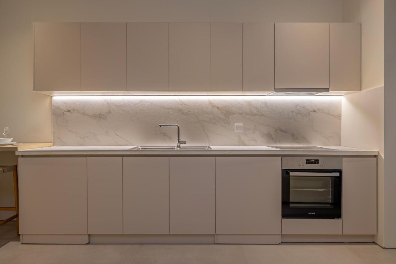 Earthy Haven-Minimalist Luxury Studio & Hot Tub 2