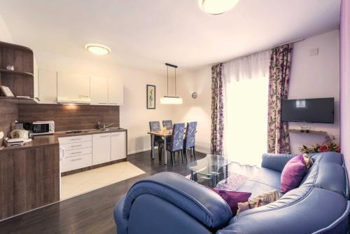 City Apartments Lani 1