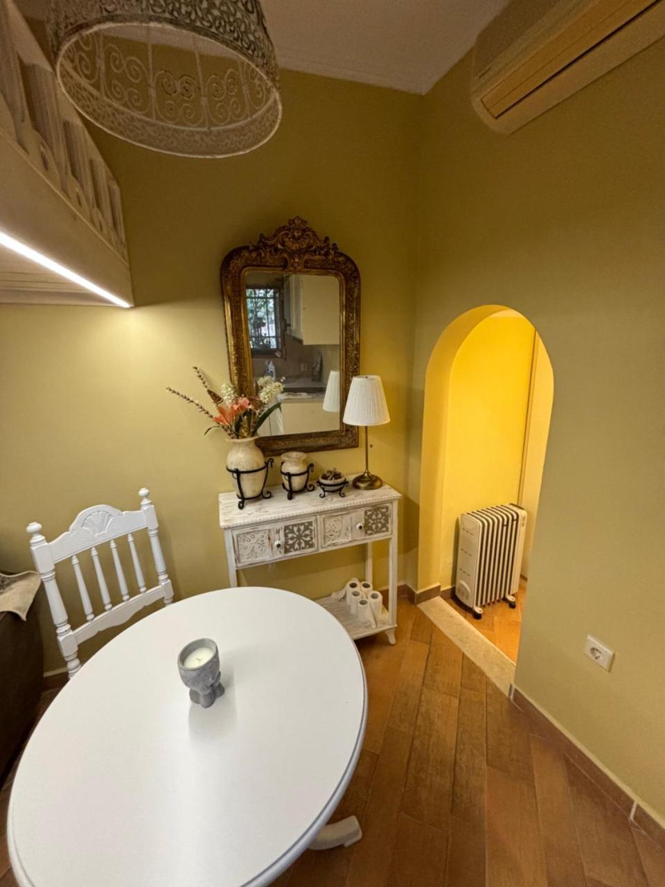 Old Town Retreat (Adults Only) 1