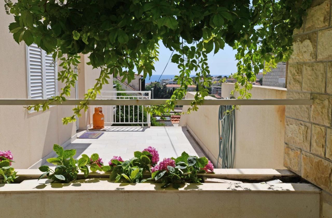 Apartment Ron (Adults Only) 2