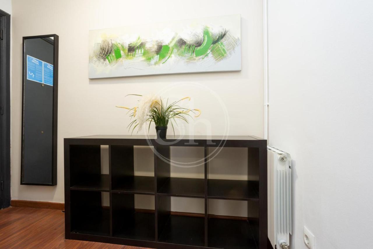 Wonderful Apartment Near Sagrada Familia 1