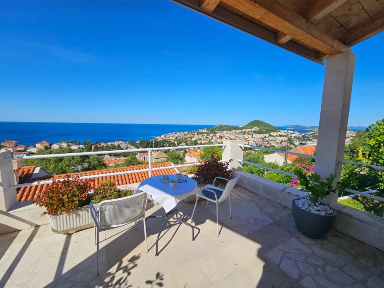 Alto Ver Rooms (Adults Only) 2