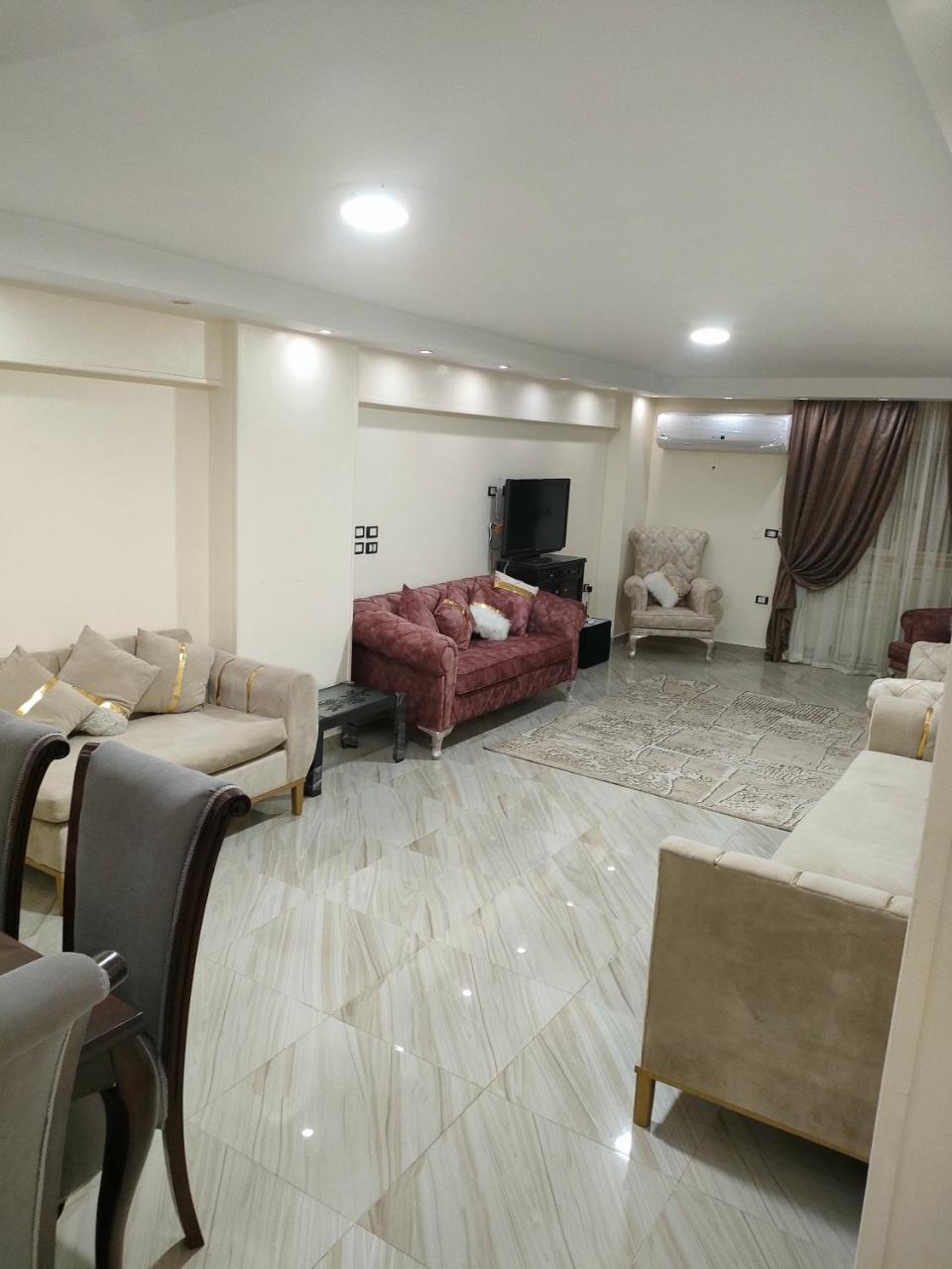 شقه مفروشه في المهندسين (Adults Only) 2