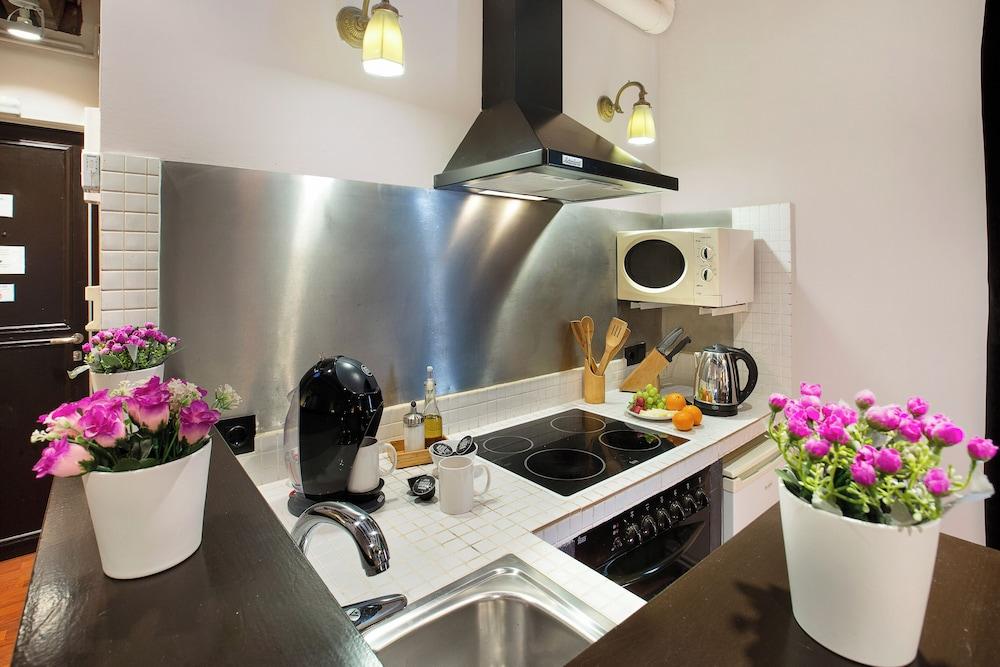 Stay U-Nique Apartments Carretes 2