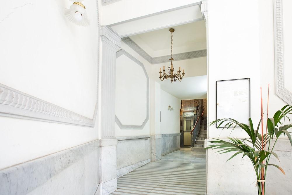 Stay U-Nique Apartment Floridablanca 1