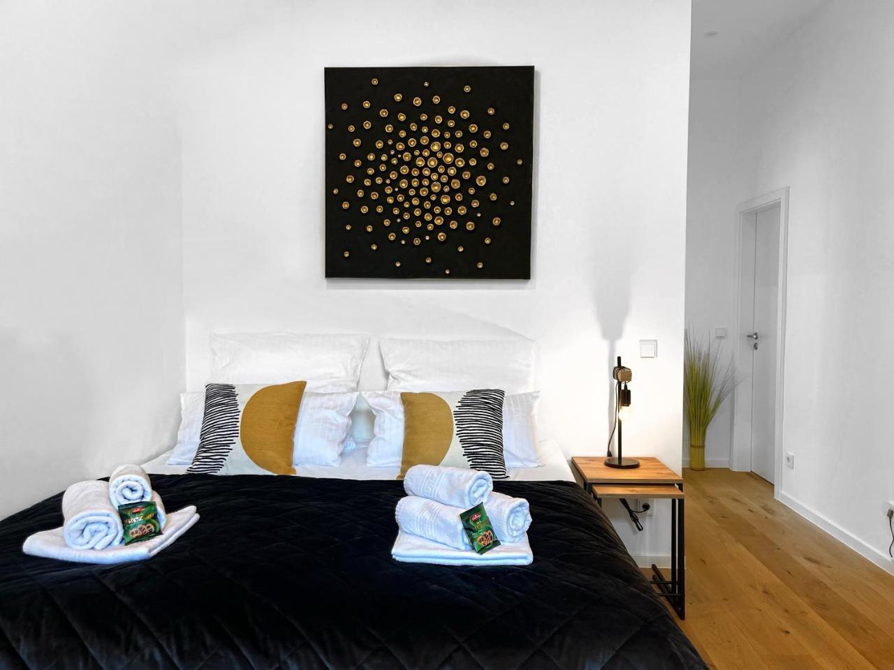 Leni Living - Klein! Fein! Dein! 2