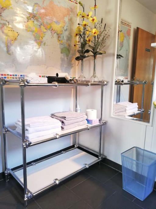 Modern Eingerichtetes Zimmer (Adults Only) 1