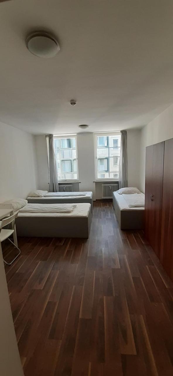 2-Rent Group Hostel Apartments Sen14 1