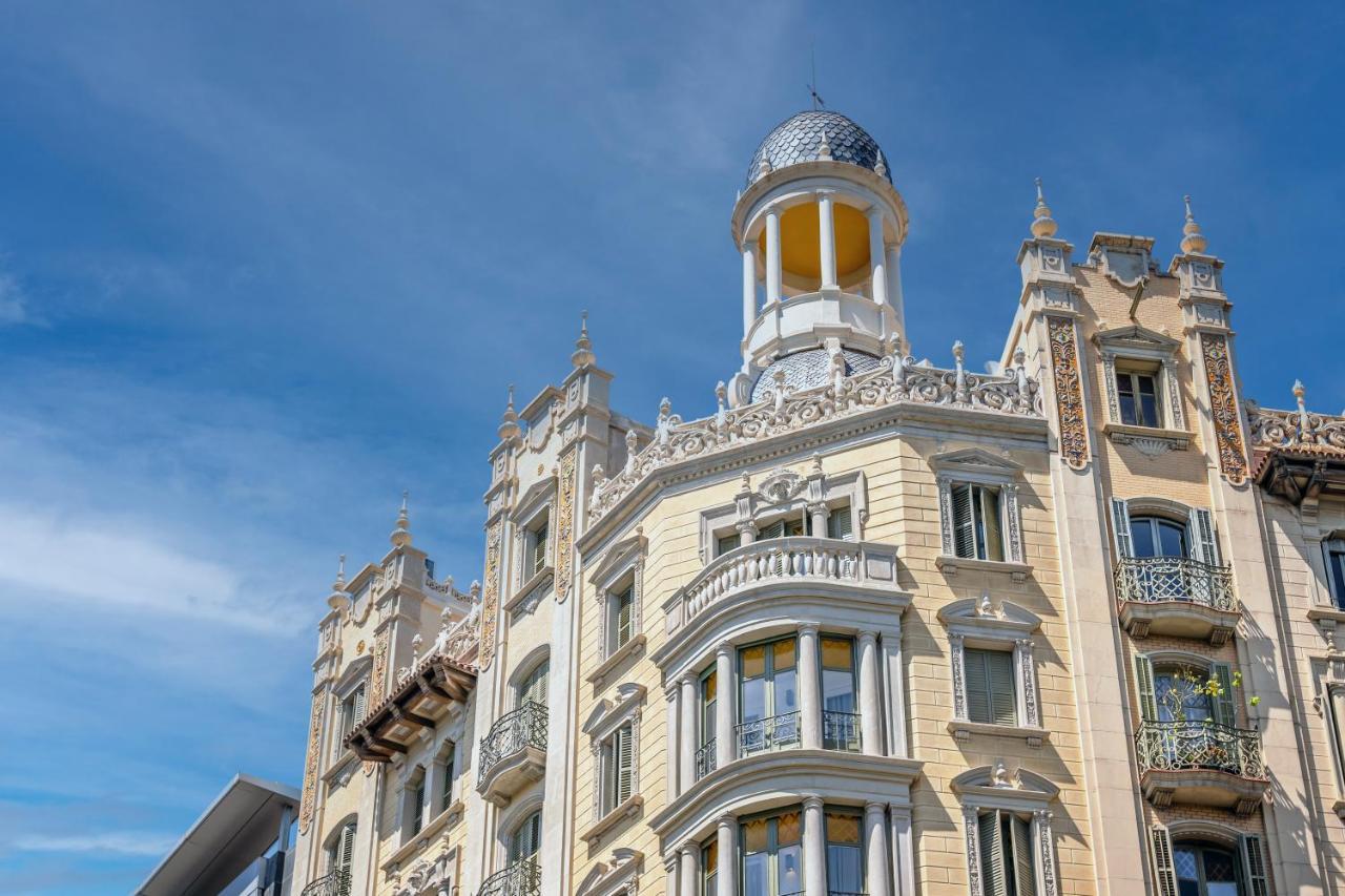 The Diagonal Suites Atic by Sweett 1