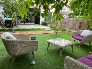 Lemon Tree Guest House 2