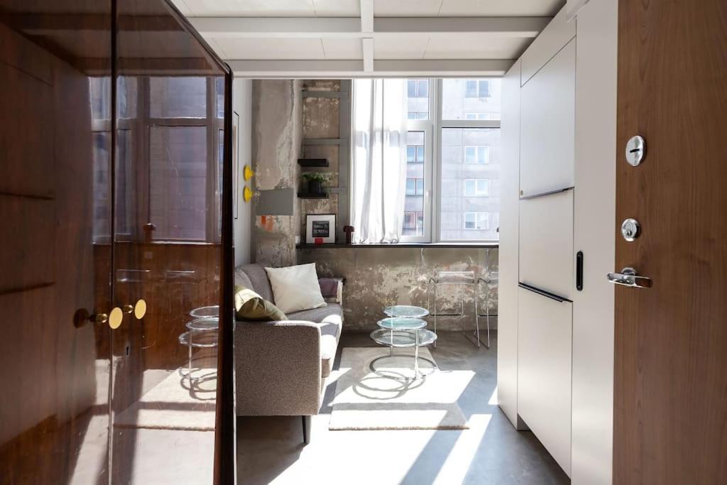 Artsy Design Loft - Hip District Uptown Vilnius 2