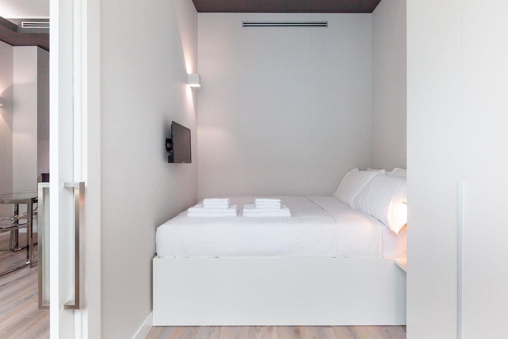 Easyhomes - City Centre Suites 2