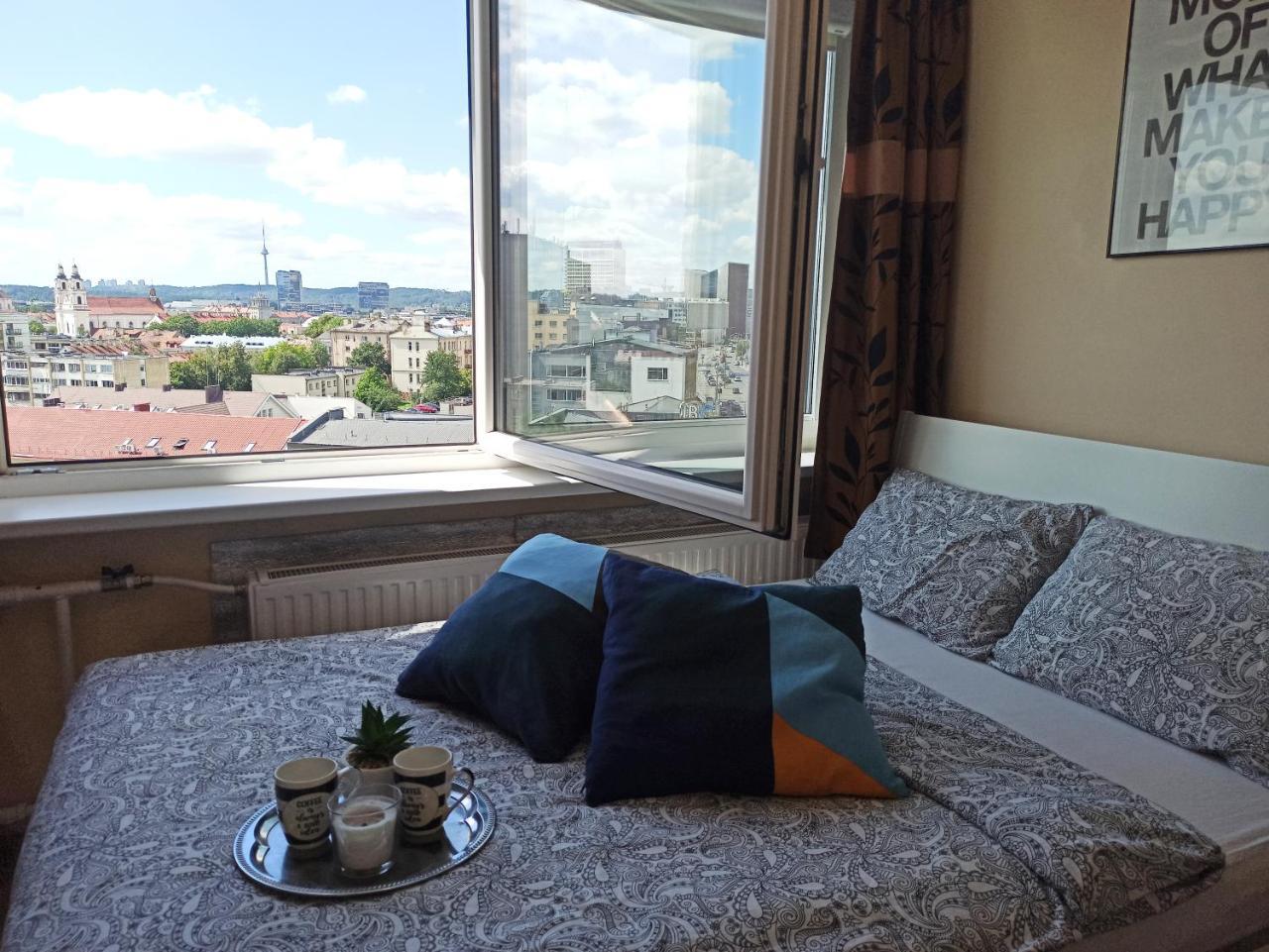 9th Floor Amazing View Central Studio Apartment 1