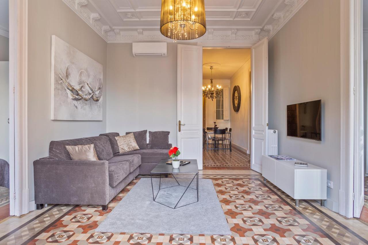 Flateli Universitat 2