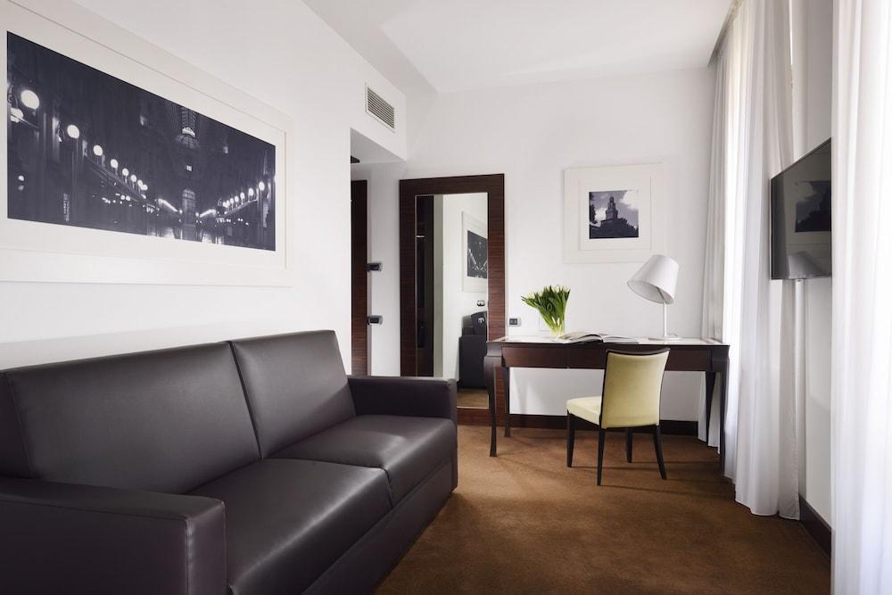 Milano Castello Luxury Apartment 1
