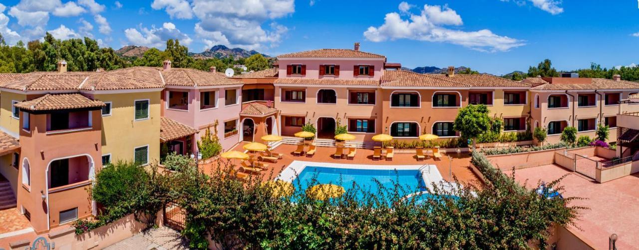 Residence with Swimming-Pool in Sos Alinos 1