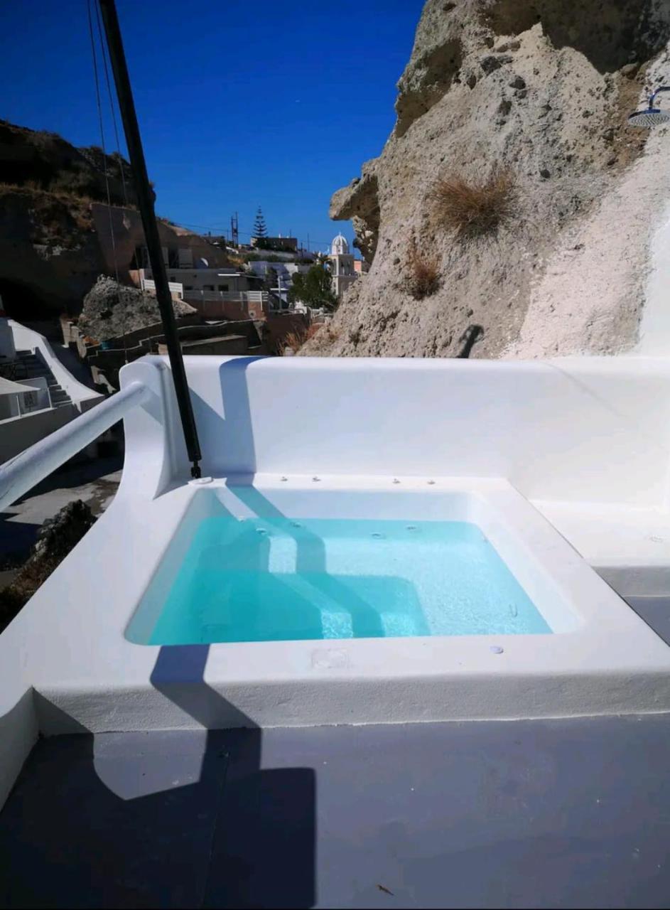 Ecolodge Cave House 1