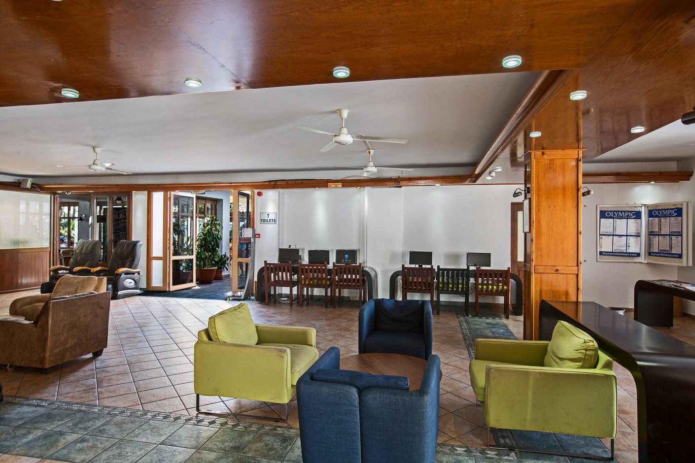 Anthea Hotel Apartments 1