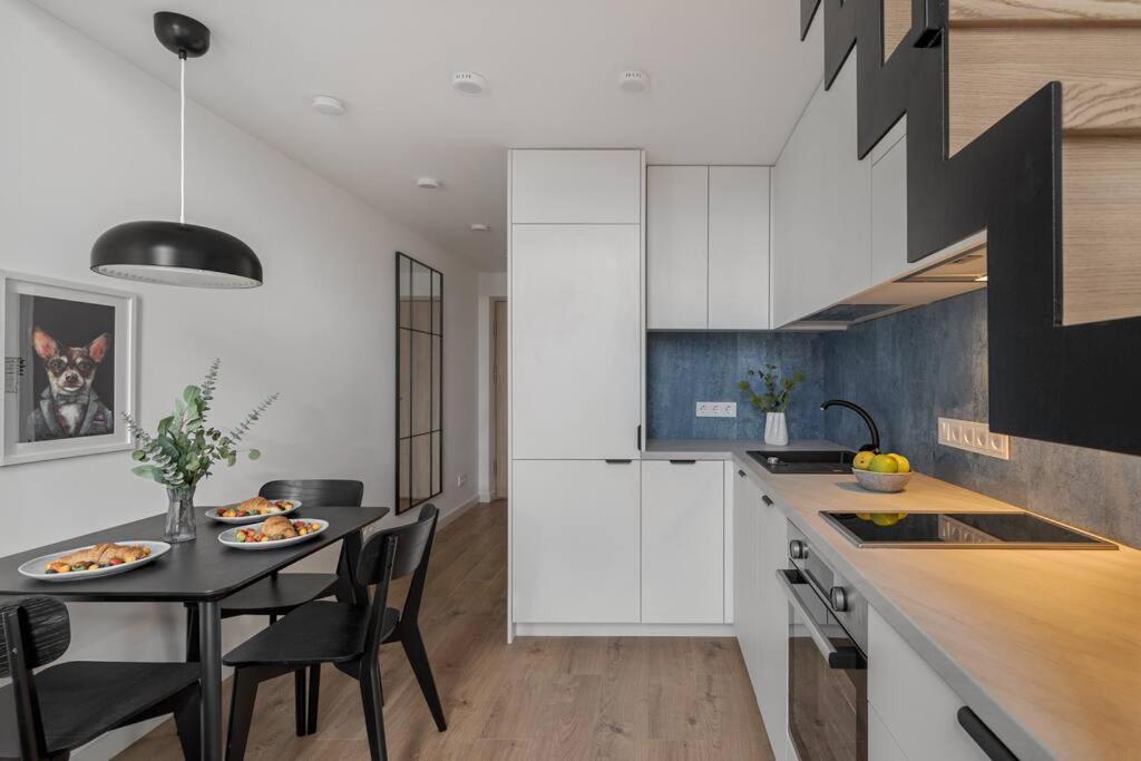 Loft 59 with Free Parking 2