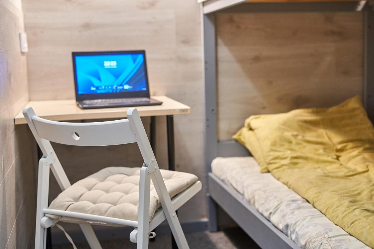 Tokyo Vibes - Private Sleeping Pods Hostel, Self Check-In (Adults Only)