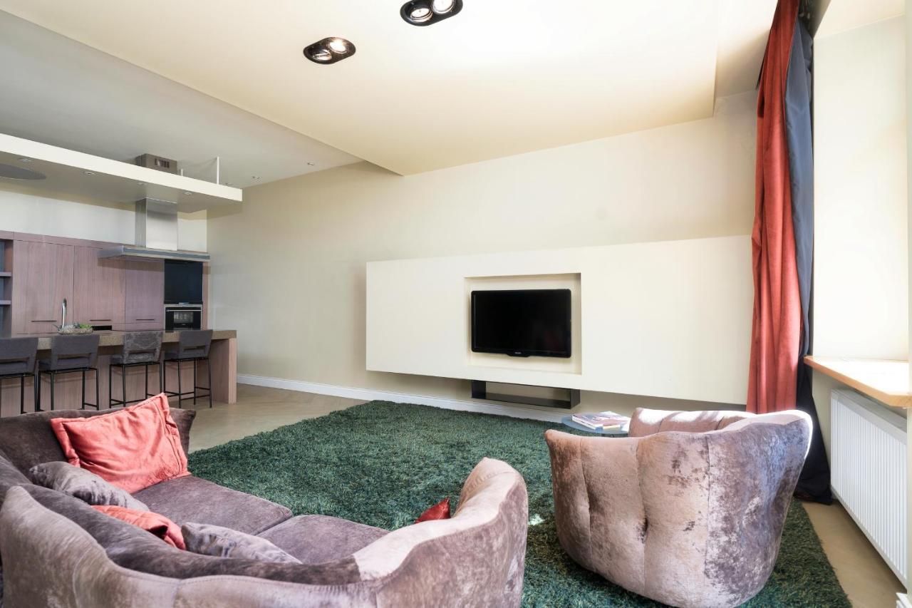 Spacious, Very Cosy, Stylish And Perfectly Located 2