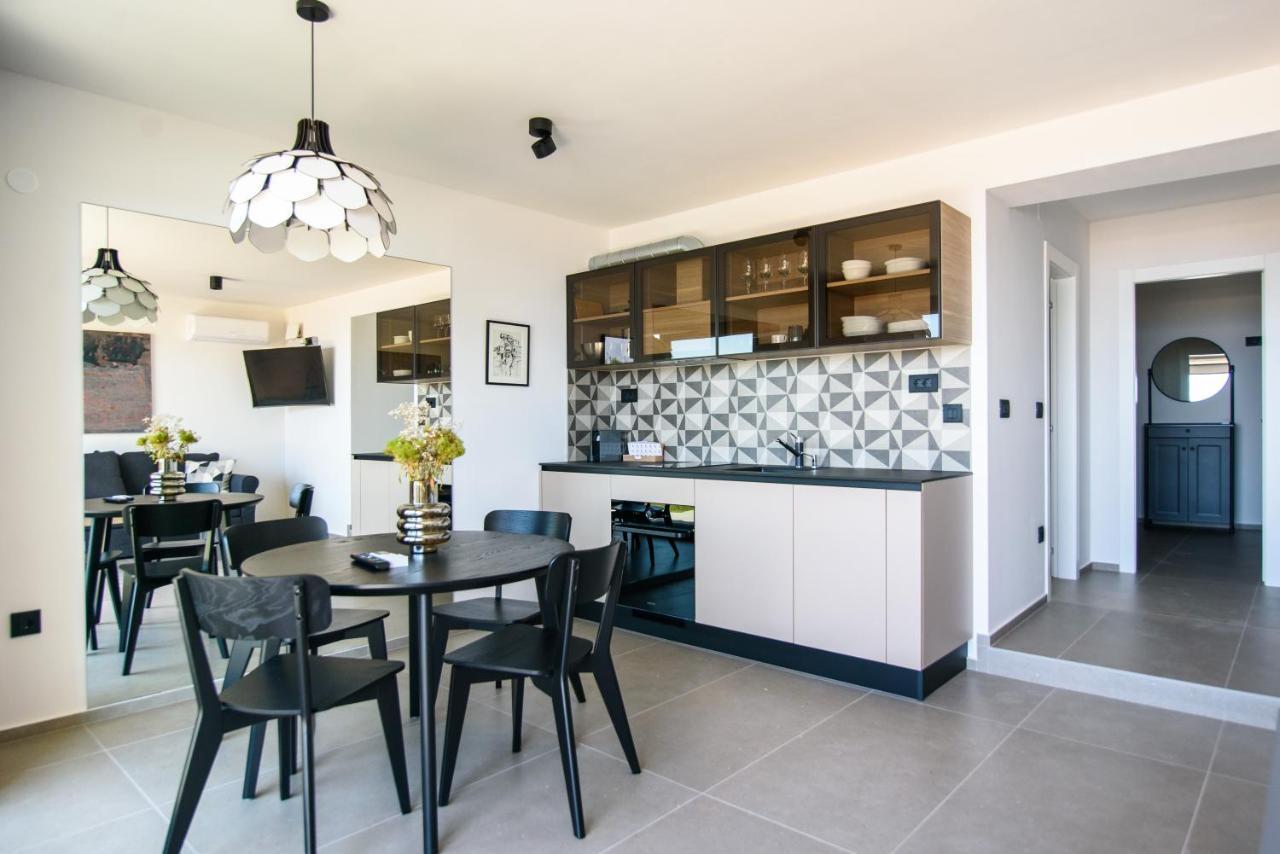 Grey Nest by Duhomes 2