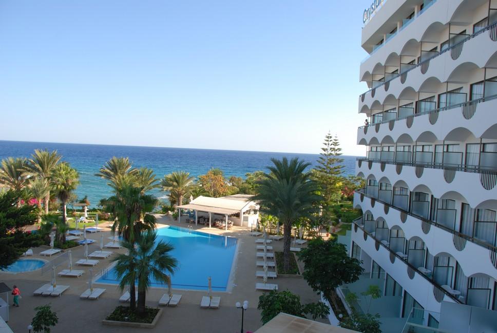 Crystal Springs Beach Hotel 2