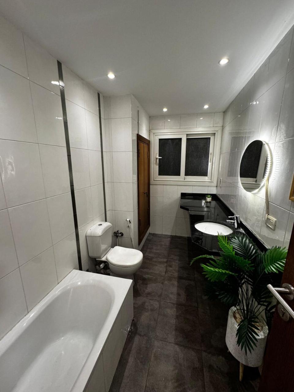 Condo Nile View Modern 2