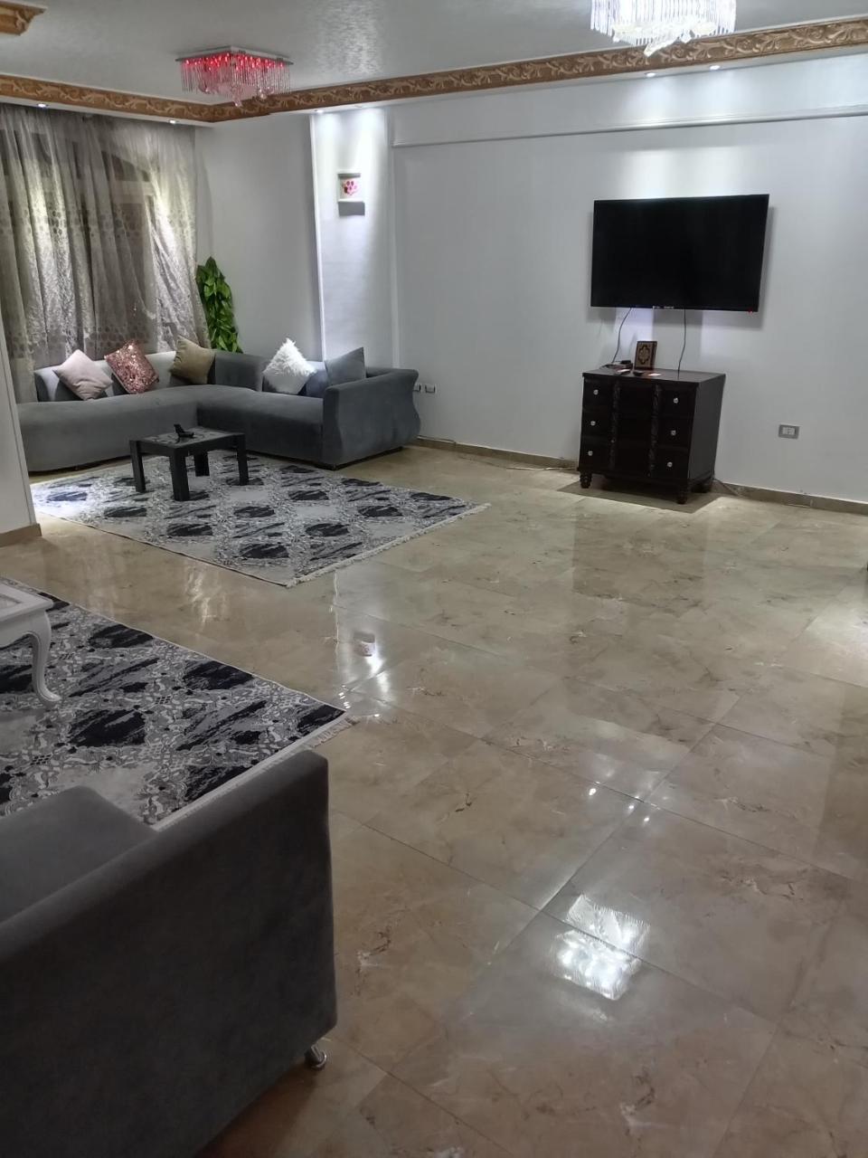 شقه مفروشه 1