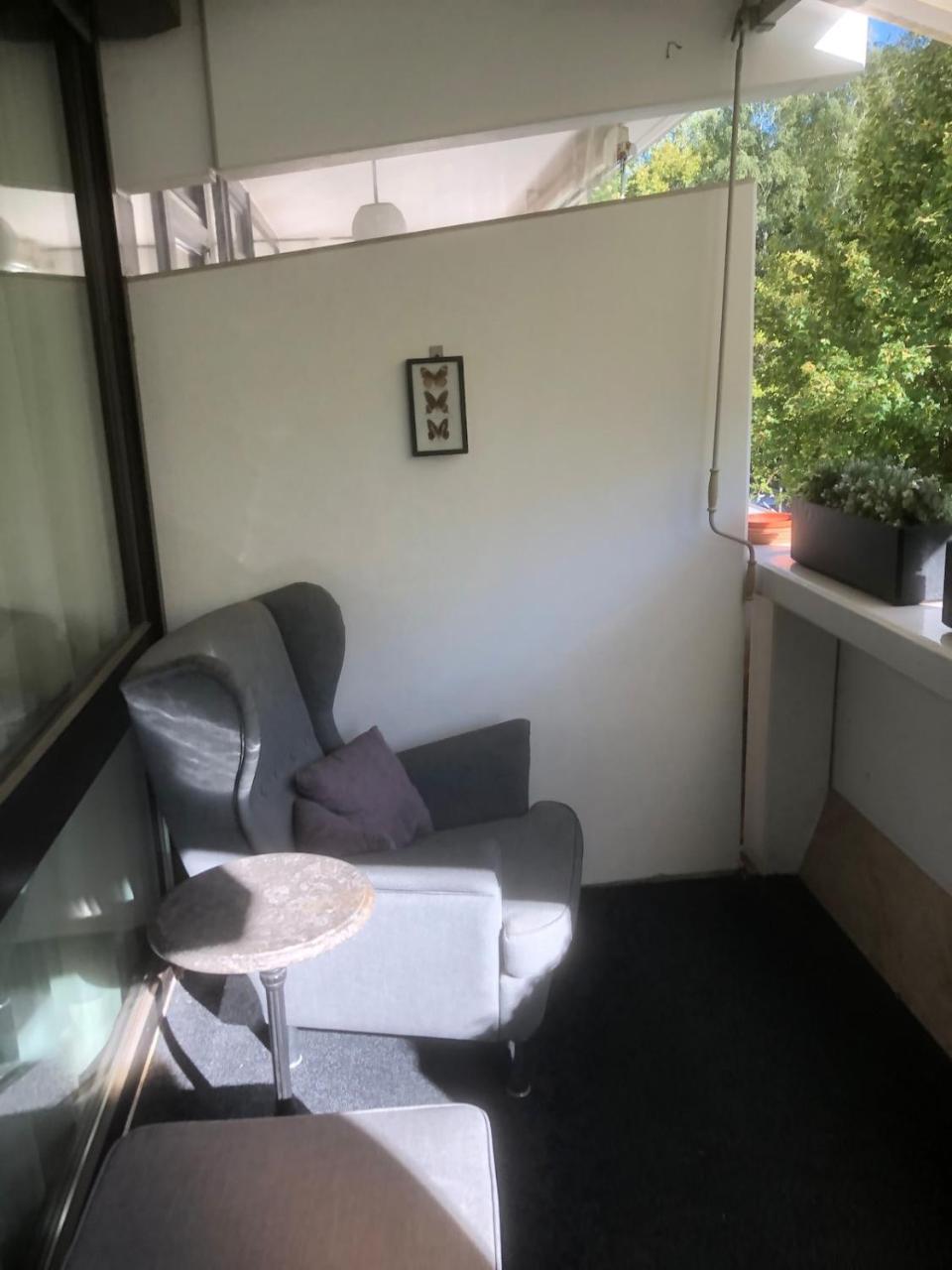 Cozy 1 Room Apartment for 2 2