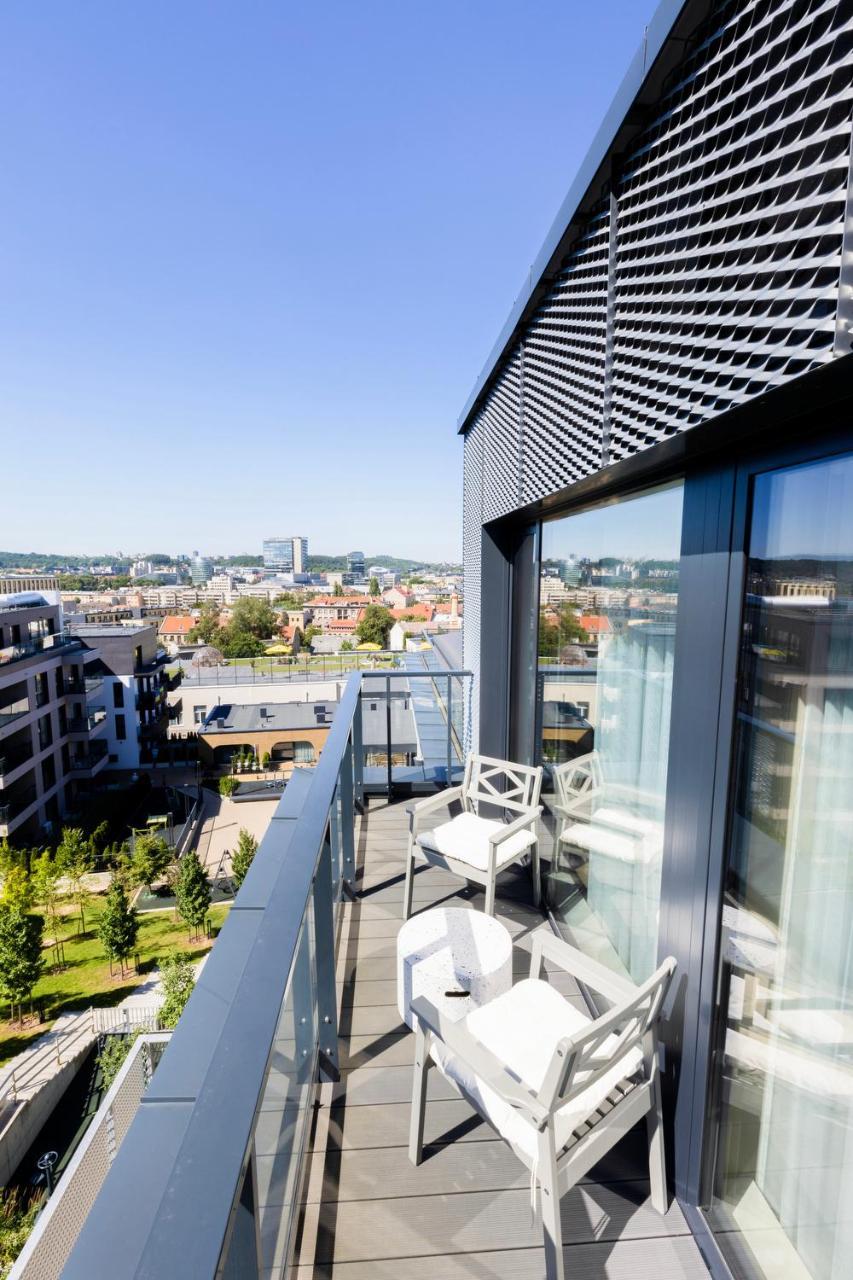 Brand New Central Panorama (Self Check-In)