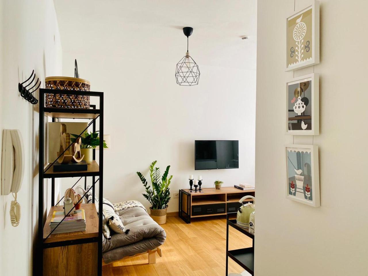 Good Days Cagliari (Iun Q4405) (Adults Only) 1