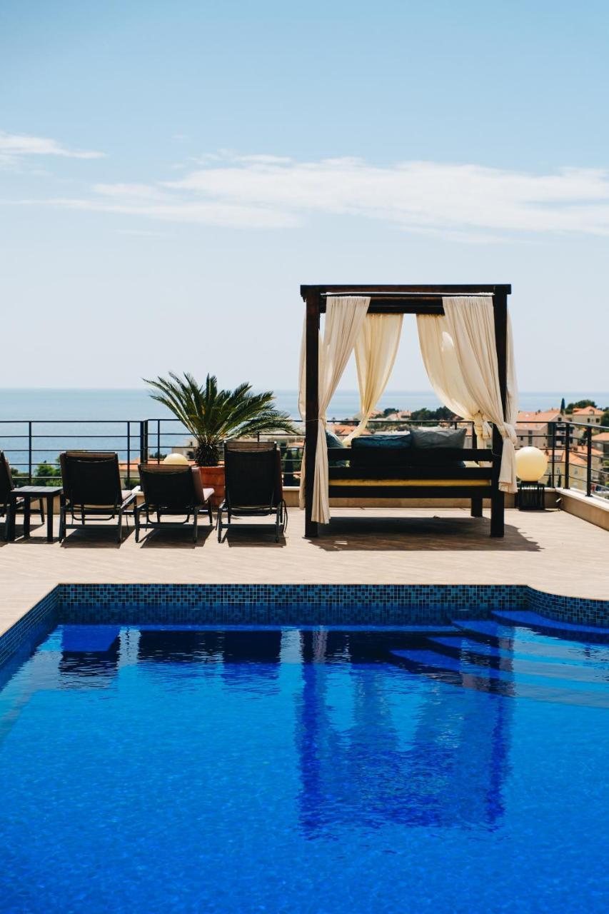 Residence Top Location Apt. 1 Marghareta with Sea View