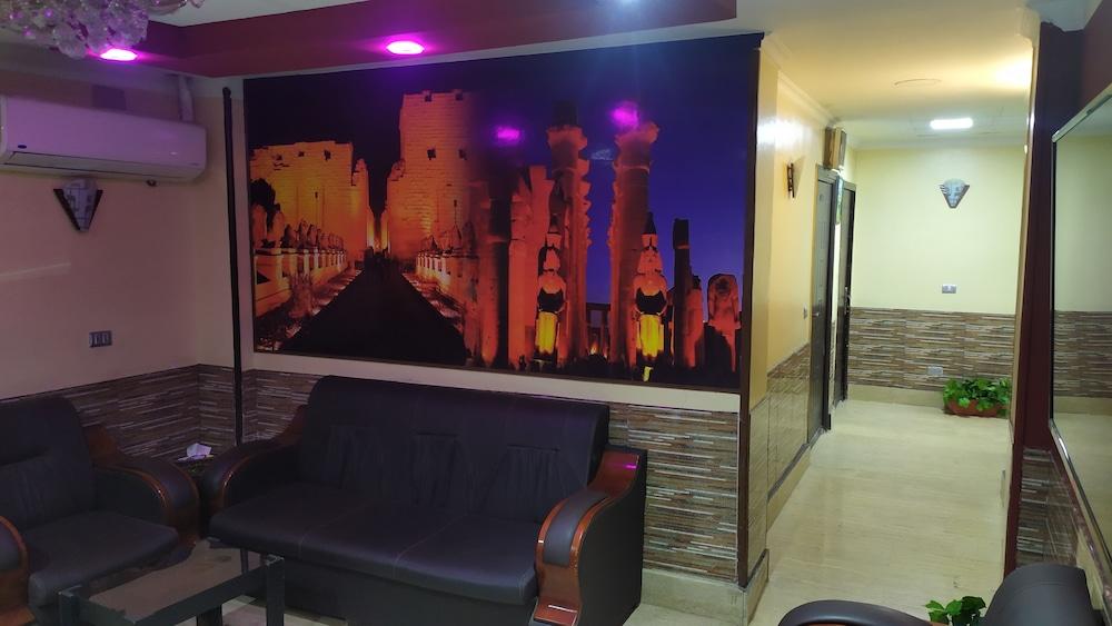 Grand Cairo Hotel 1