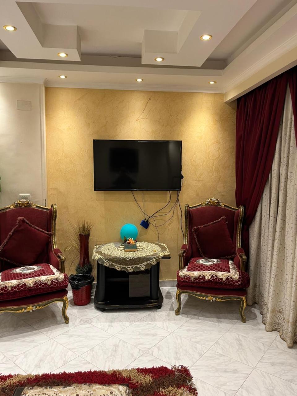 شقه غرفتين للايجار في العجوزة 2