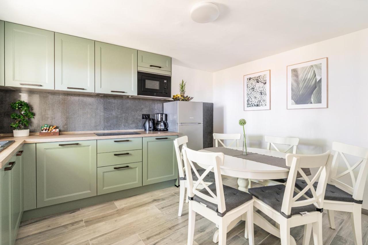 House Verde - Private House with Seaview 2