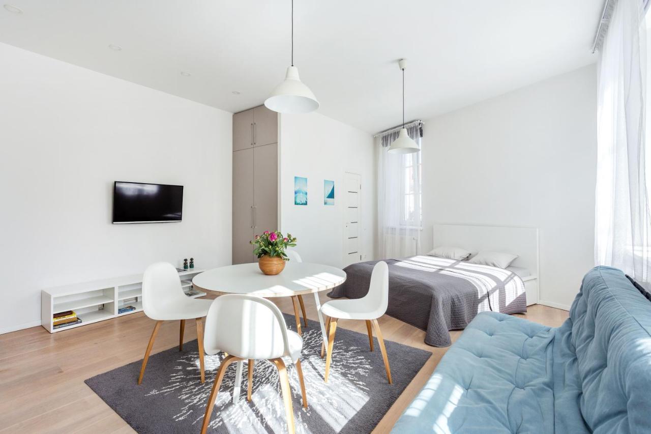 Spacious Cozy Studio, 3a 2