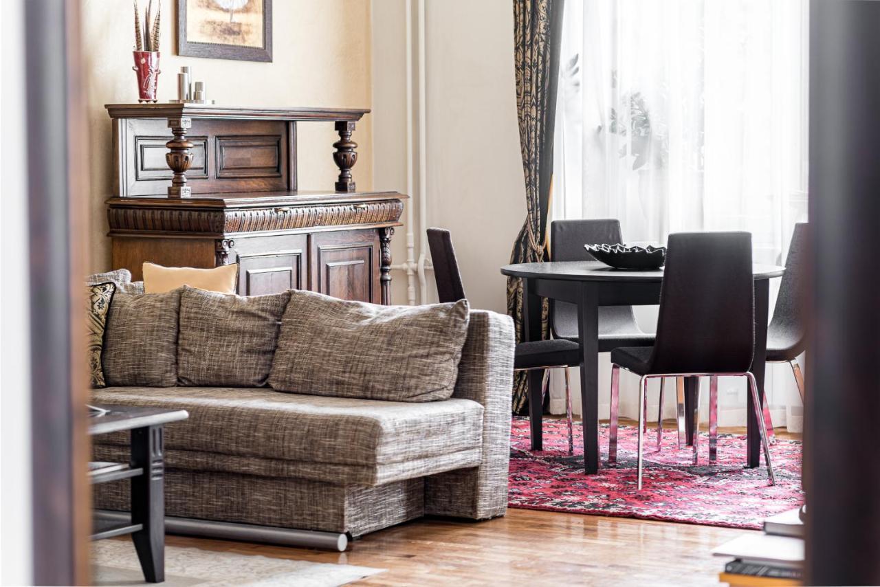 City Center Apartment, 8 1