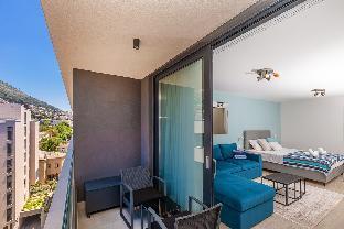 Stella Lovely Studio with Balcony 2