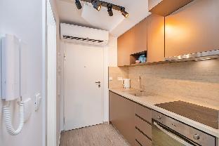 Stella Lovely Studio with Balcony 1