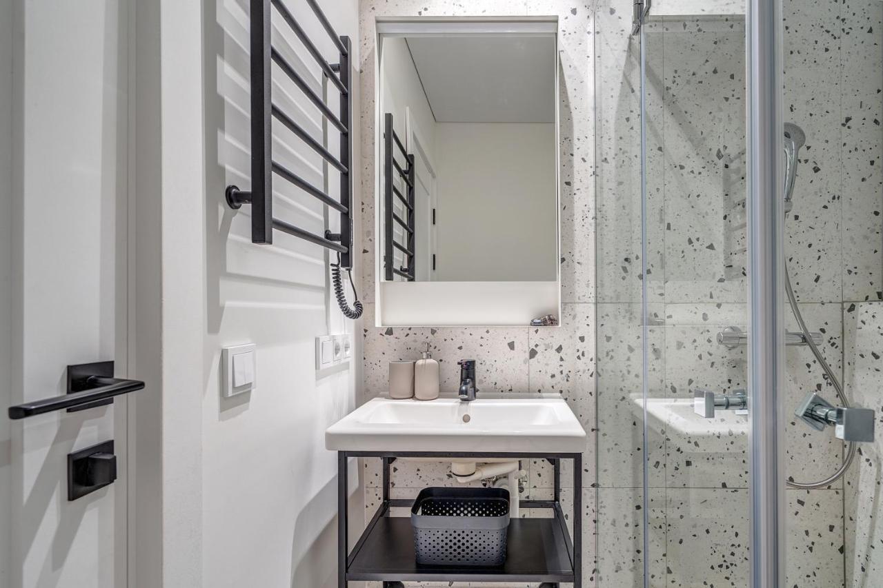 Vilnius City, 17 Free Street Parking 2